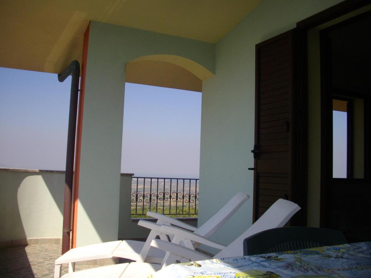 Appartamento Sofia - Nord Sardegna - Badesi Zewnętrze zdjęcie